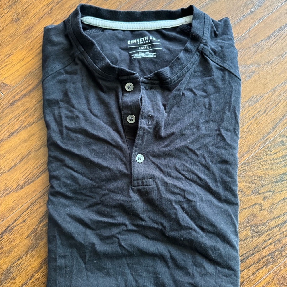 Kenneth Cole Men's Dark Button-Down Shirt